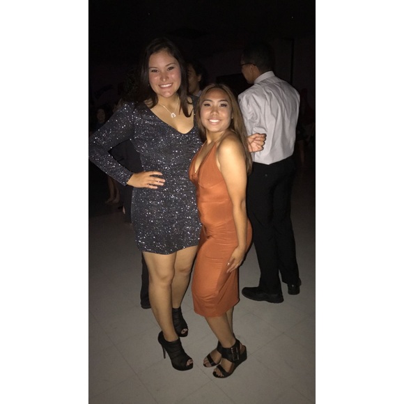 Evening dress - Picture 3 of 4